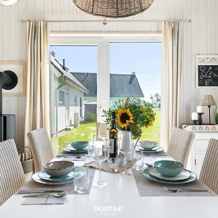 Cliff Holiday home